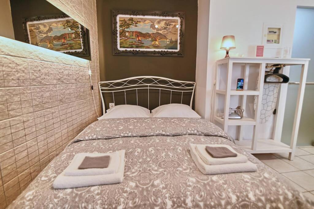 #Tyrtaiou Modern Design Studio Mytilíni Zewnętrze zdjęcie